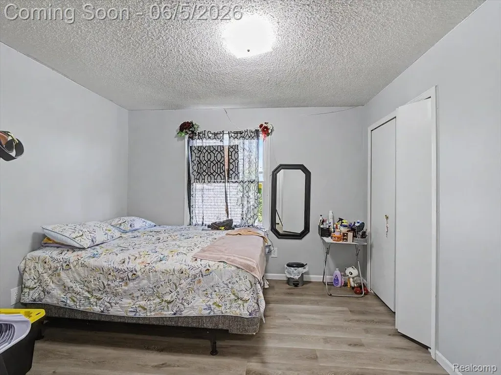 14275 Irene Street Southgate City MI 48195