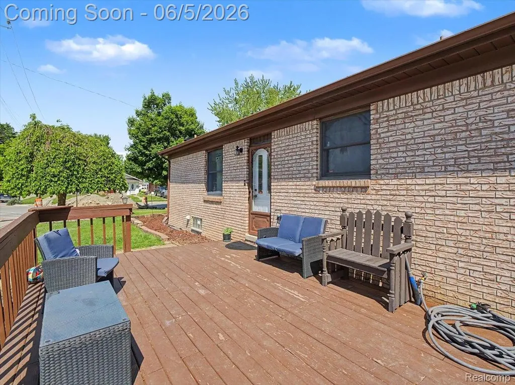 14275 Irene Street Southgate City MI 48195