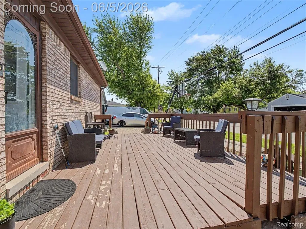 14275 Irene Street Southgate City MI 48195