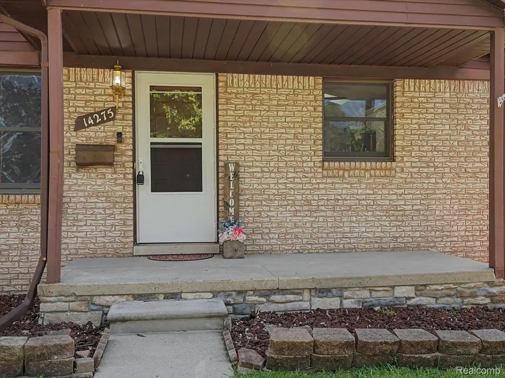 14275 Irene Street Southgate City MI 48195