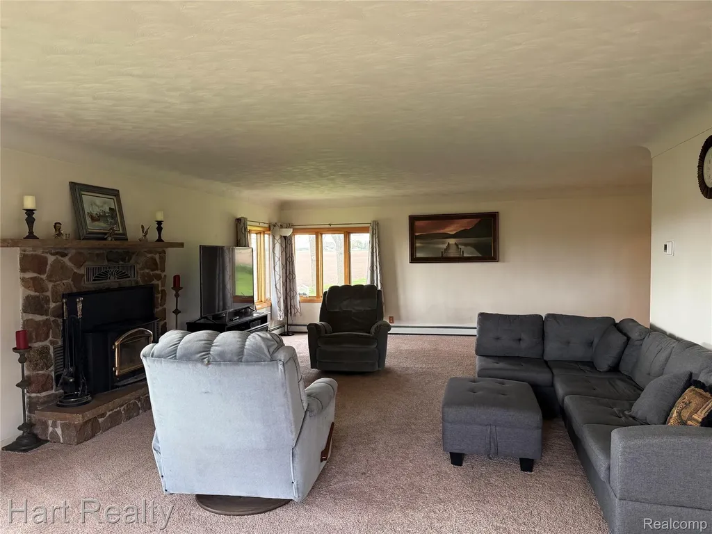 5509 Marlette Road Marlette City MI 48453