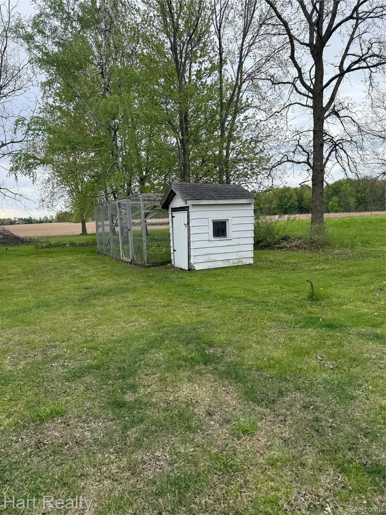 5509 Marlette Road Marlette City MI 48453