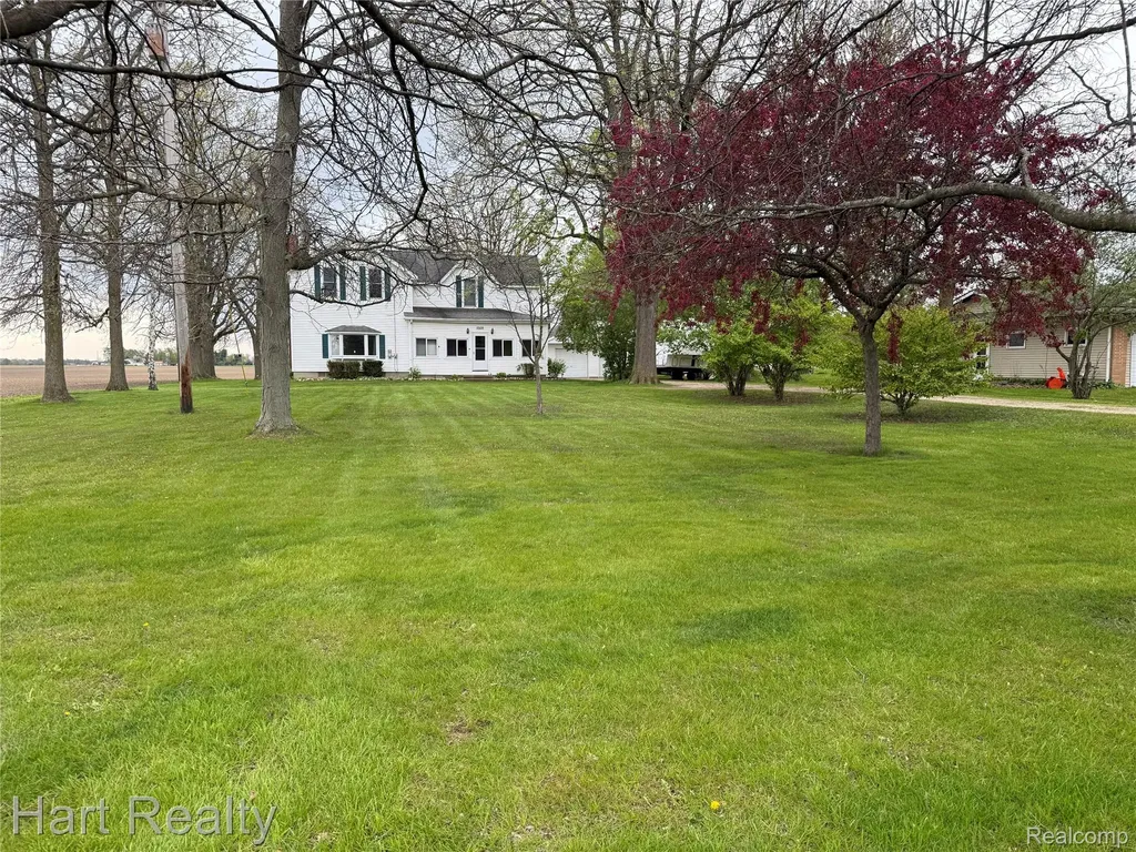 5509 Marlette Road Marlette City MI 48453