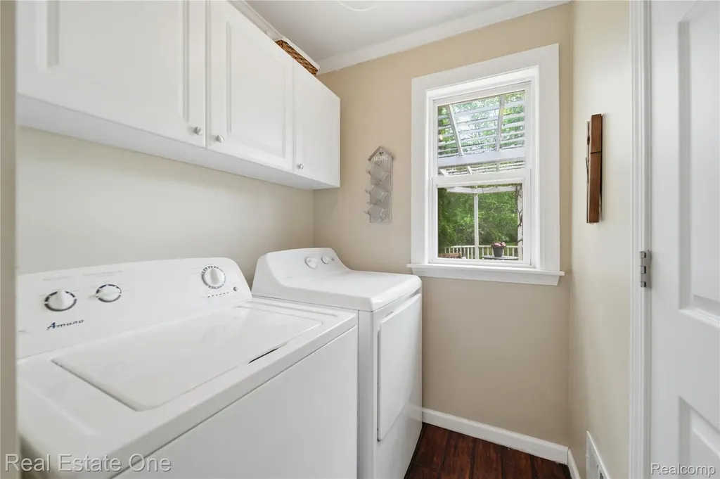 415 Ventnor Commons Genoa Township MI 48843