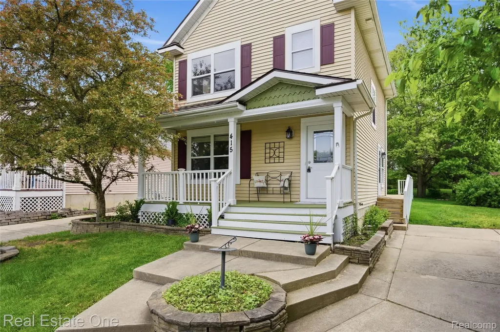415 Ventnor Commons Genoa Township MI 48843