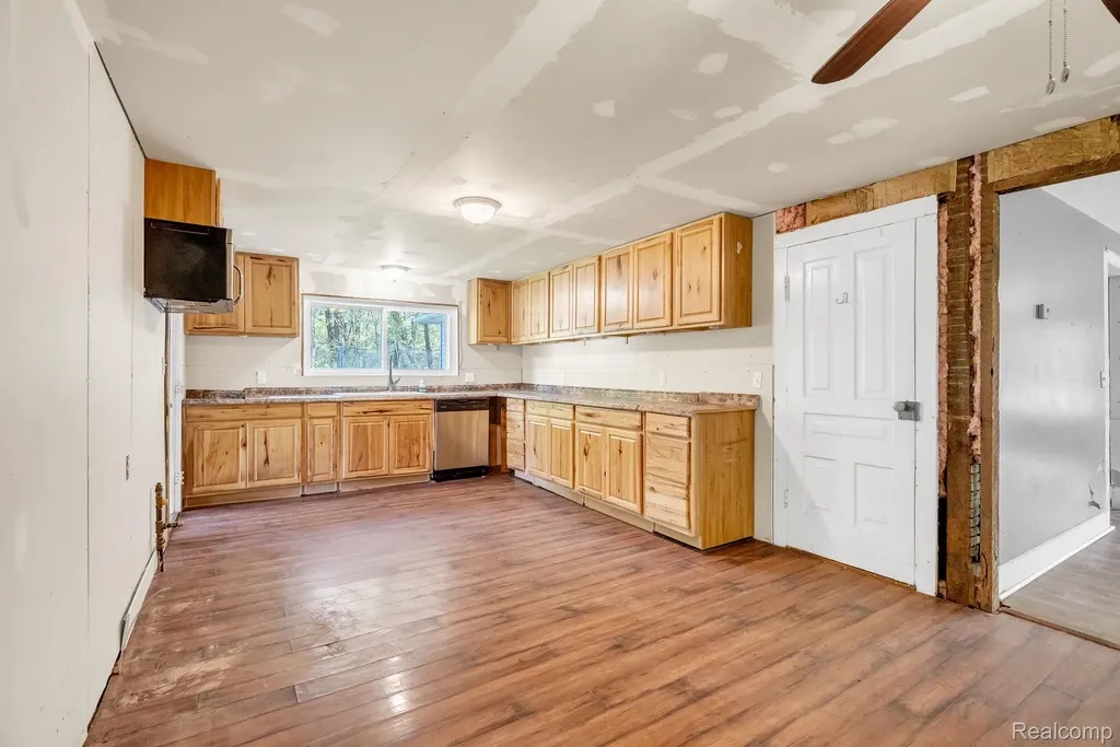 7054 Mccords Avenue SE Caledonia Township MI 49302