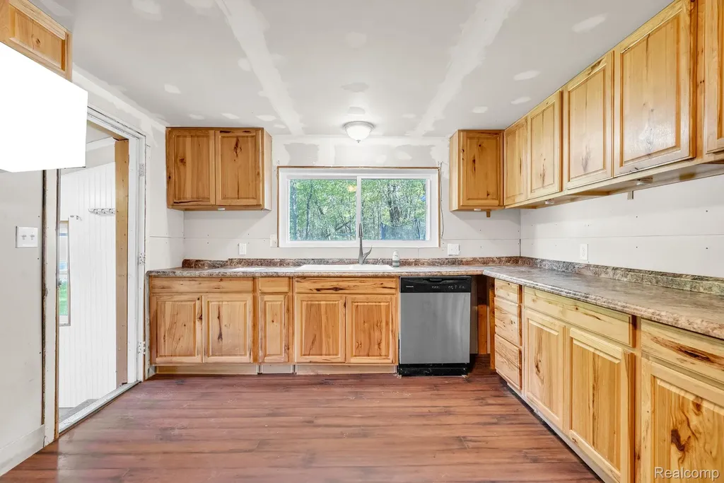 7054 Mccords Avenue SE Caledonia Township MI 49302