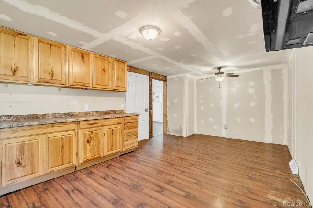 7054 Mccords Avenue SE Caledonia Township MI 49302