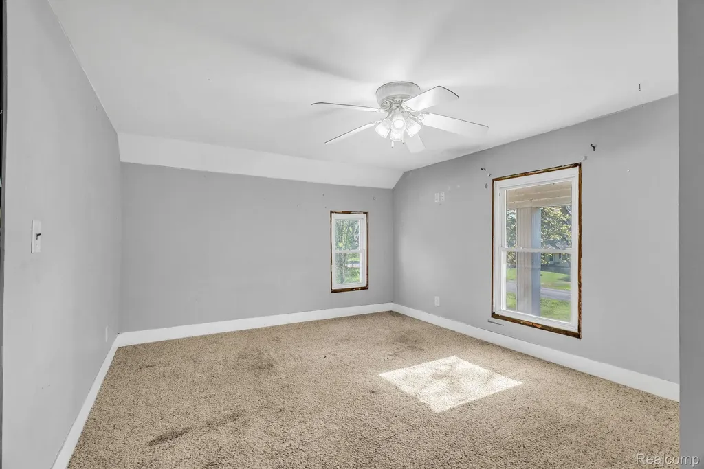 7054 Mccords Avenue SE Caledonia Township MI 49302