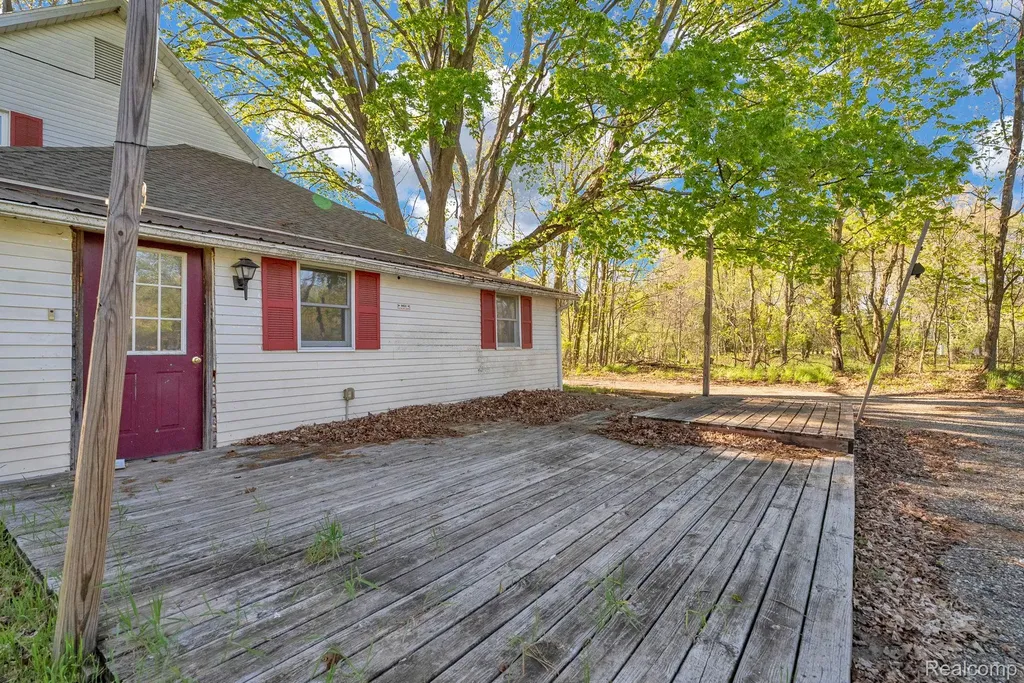 7054 Mccords Avenue SE Caledonia Township MI 49302