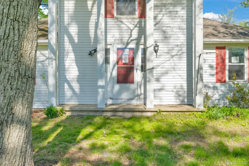 7054 Mccords Avenue SE Caledonia Township MI 49302