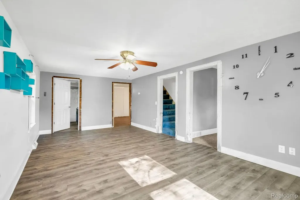 7054 Mccords Avenue SE Caledonia Township MI 49302