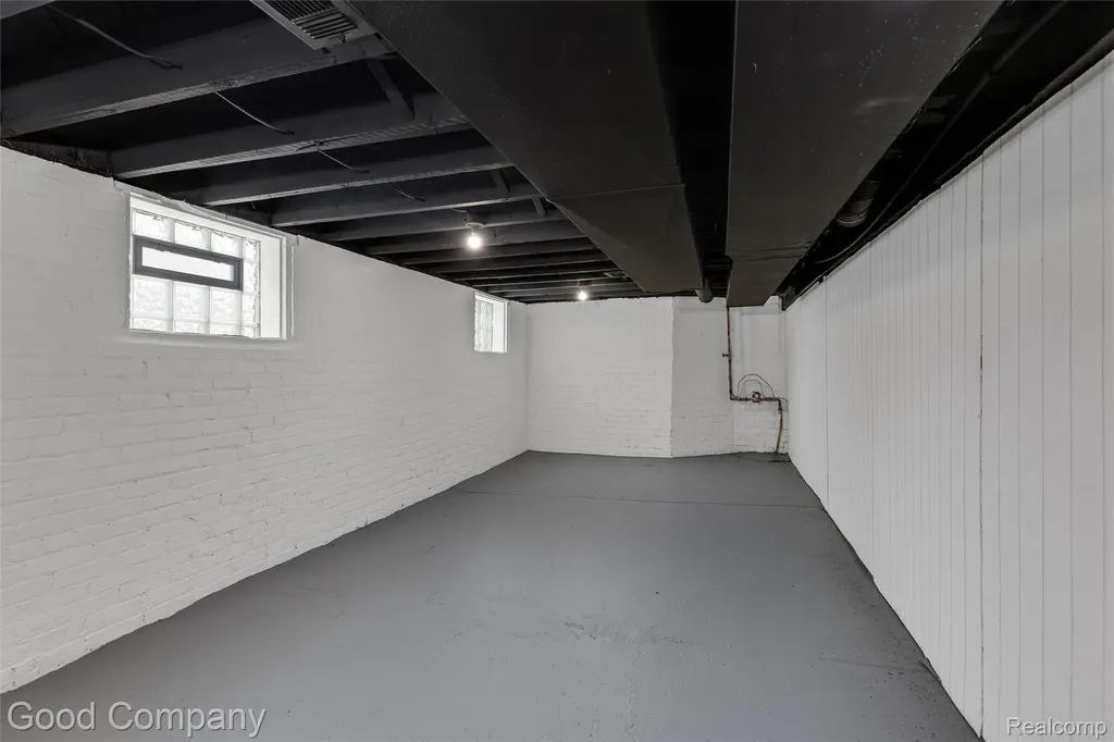 2143 Townsend Street Detroit City MI 48214
