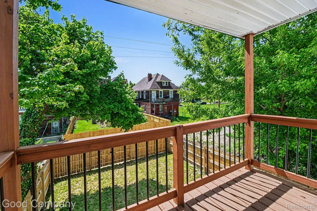 2143 Townsend Street Detroit City MI 48214