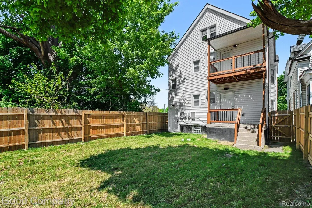 2143 Townsend Street Detroit City MI 48214