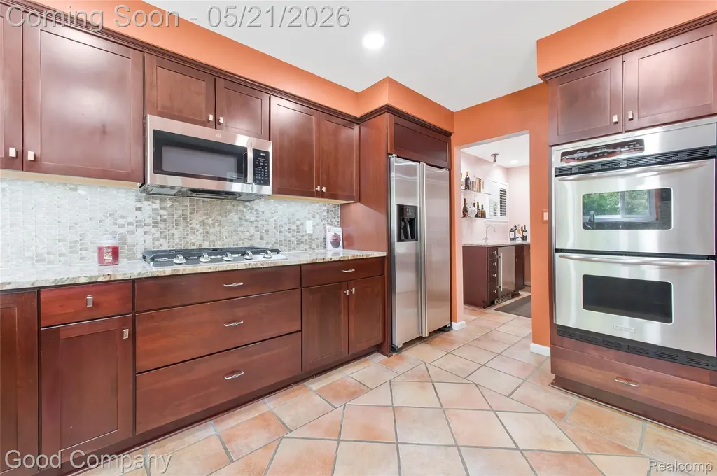 4230 Orchard Way Bloomfield Hills City MI 48301