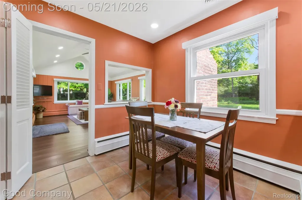 4230 Orchard Way Bloomfield Hills City MI 48301
