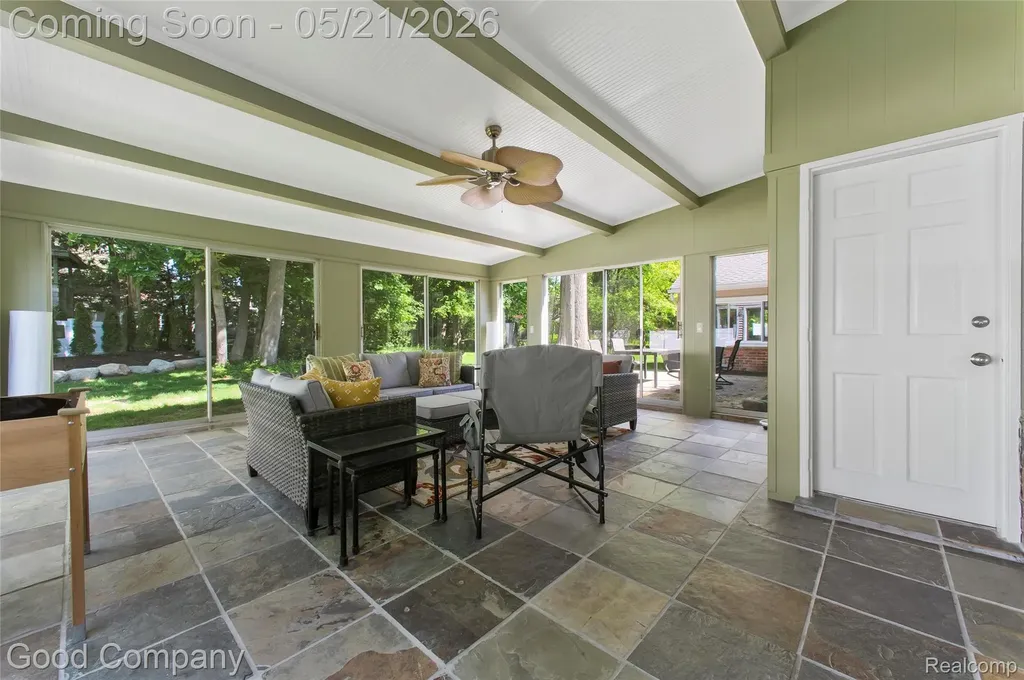 4230 Orchard Way Bloomfield Hills City MI 48301