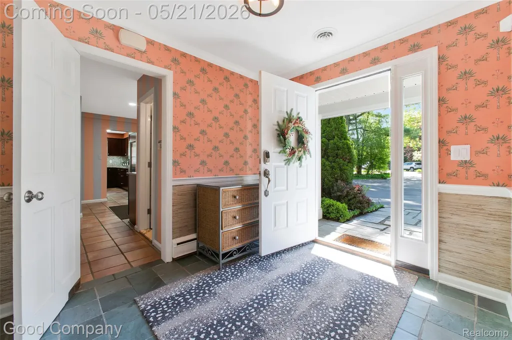 4230 Orchard Way Bloomfield Hills City MI 48301