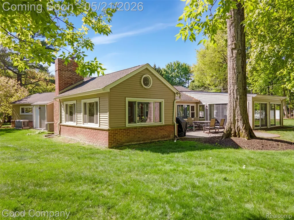4230 Orchard Way Bloomfield Hills City MI 48301