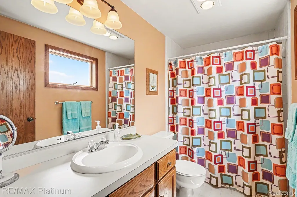 61959 Topsfield Lane Lyon Charter Township MI 48178