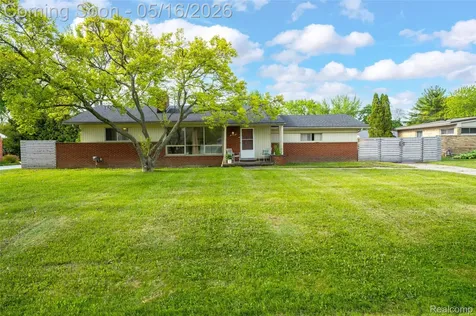 31821 Wayburn Street Farmington Hills City MI 48334