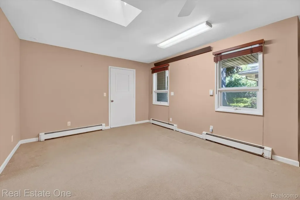 3920 Wint Road Commerce Charter Township MI 48382