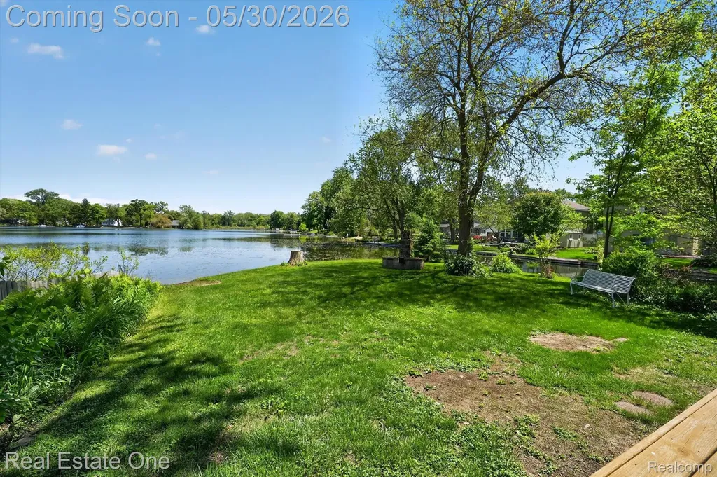 3920 Wint Road Commerce Charter Township MI 48382