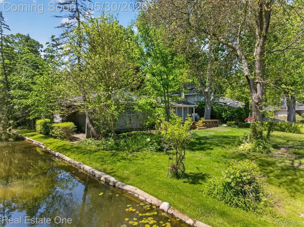 3920 Wint Road Commerce Charter Township MI 48382
