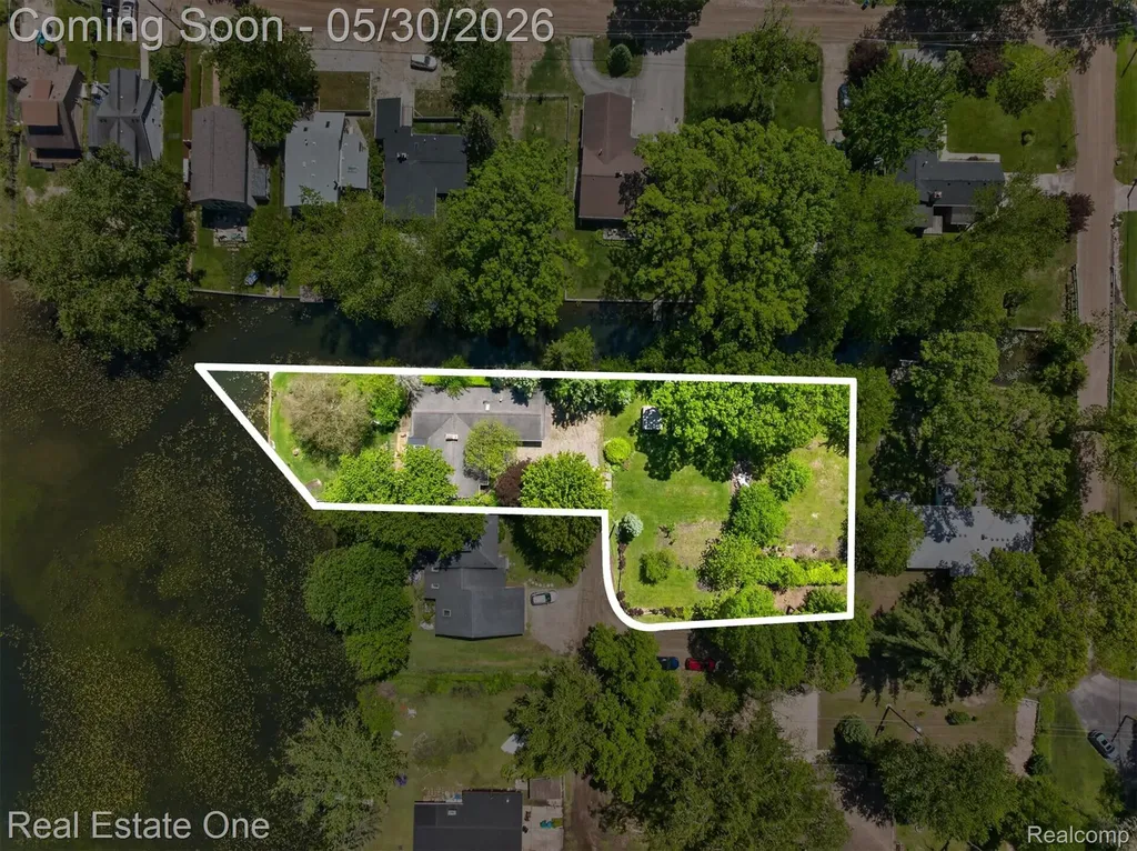 3920 Wint Road Commerce Charter Township MI 48382