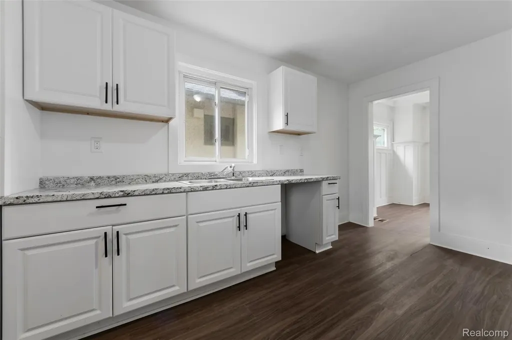 101 Colorado Street Highland Park City MI 48203