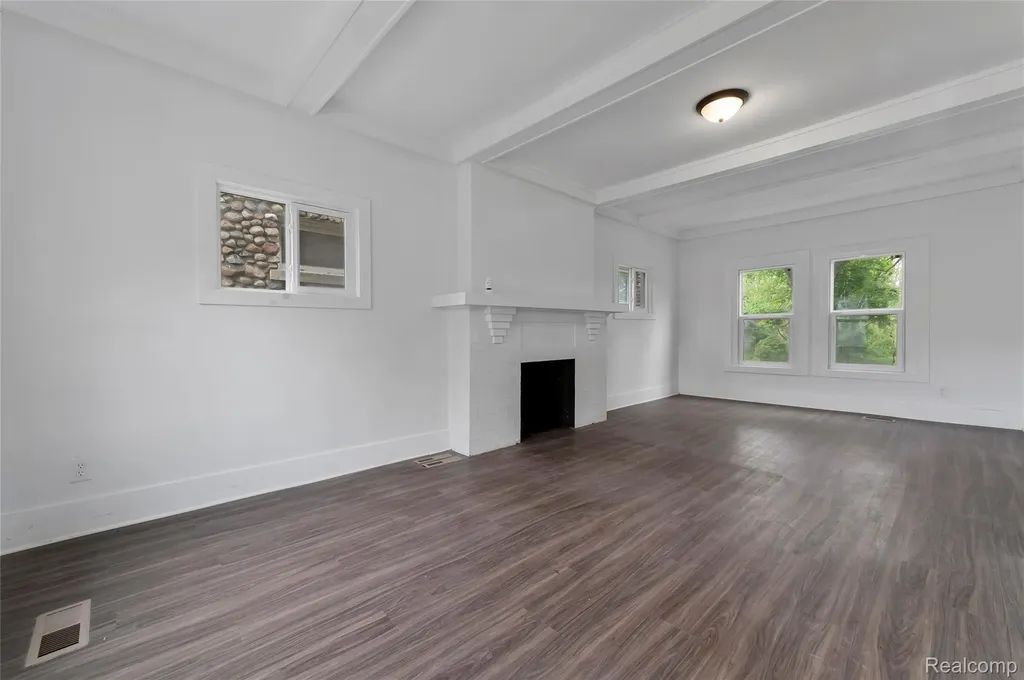 101 Colorado Street Highland Park City MI 48203