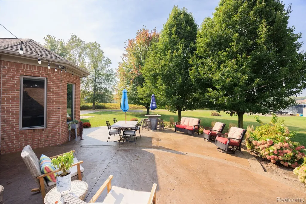 7030 Marsh Road Cottrellville Township MI 48039
