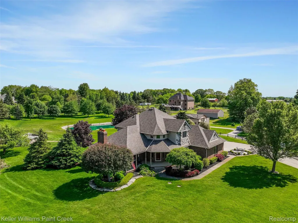 5813 36 Mile Road Bruce Township MI 48065