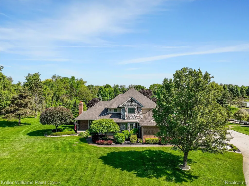 5813 36 Mile Road Bruce Township MI 48065