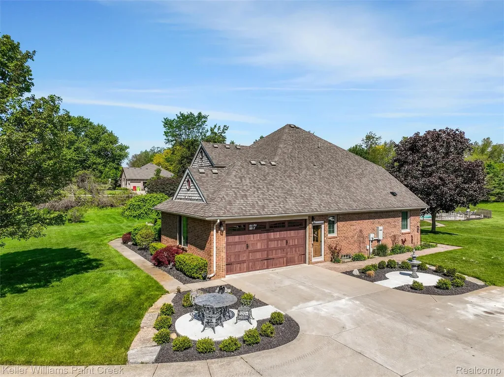 5813 36 Mile Road Bruce Township MI 48065