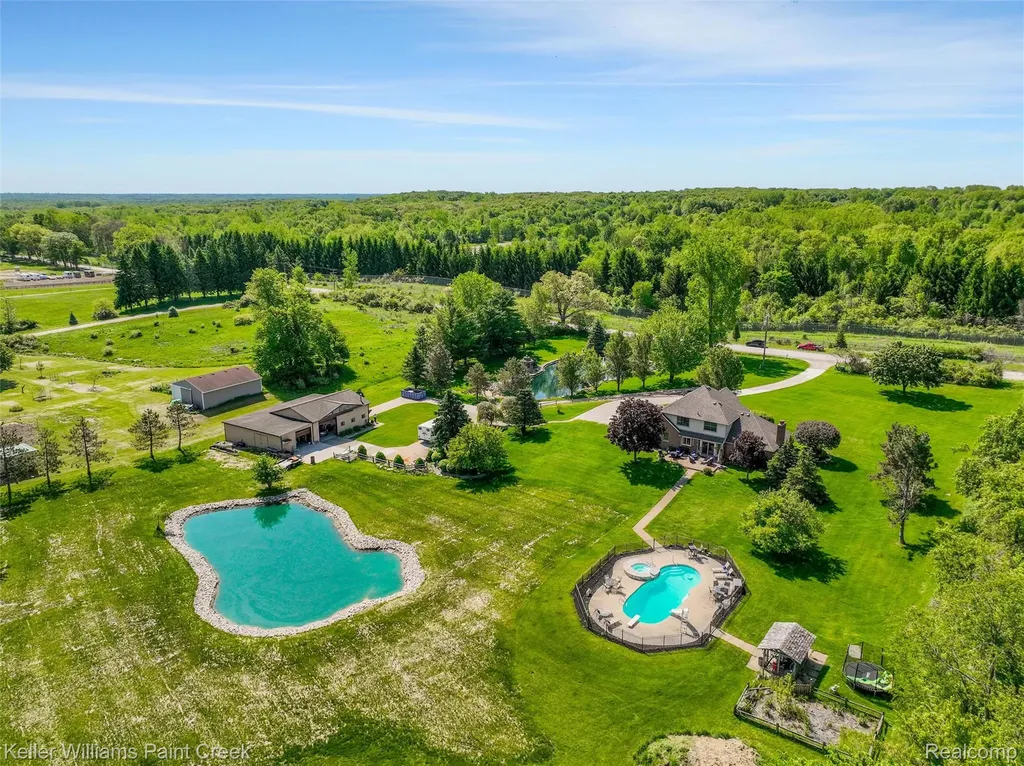 5813 36 Mile Road Bruce Township MI 48065