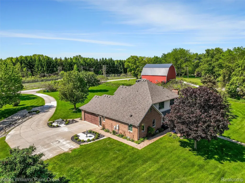5813 36 Mile Road Bruce Township MI 48065