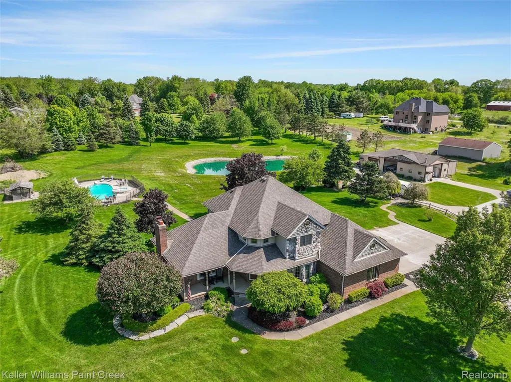 5813 36 Mile Road Bruce Township MI 48065