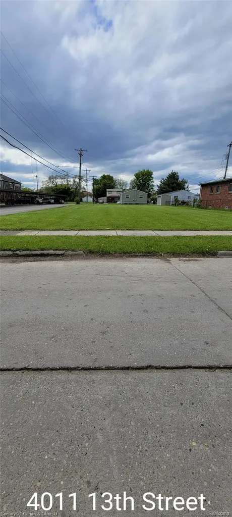 4011 13th Street Ecorse City MI 48229