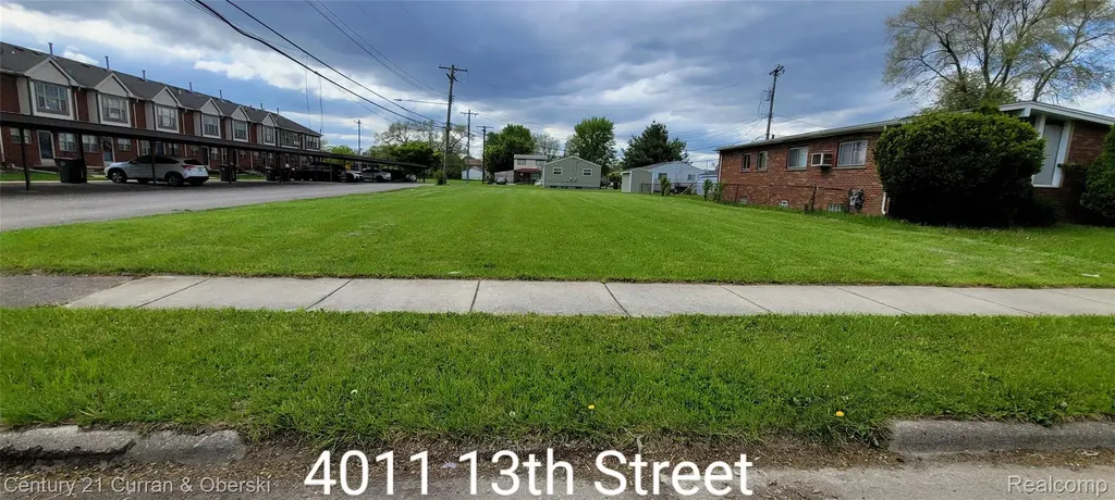 4011 13th Street Ecorse City MI 48229