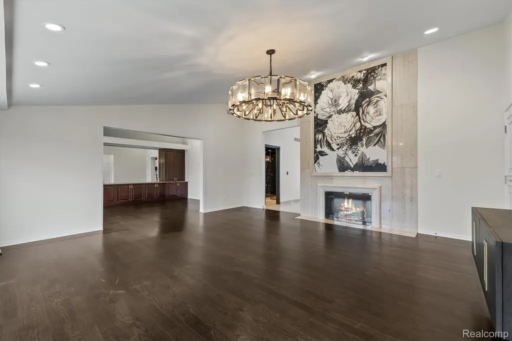 1762 Saint Johns Court Bloomfield Hills City MI 48302