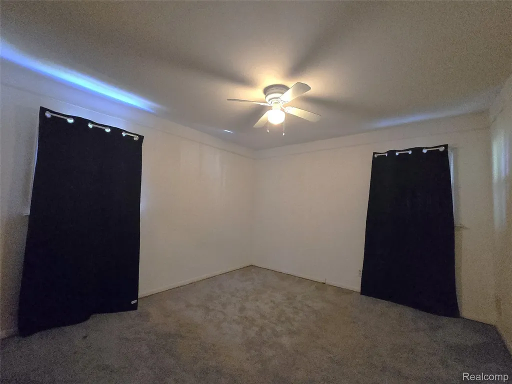 410 Central Street Inkster City MI 48141