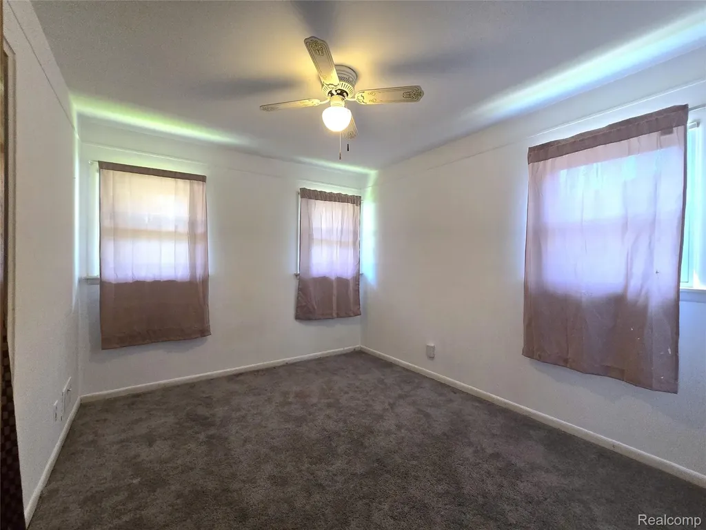 410 Central Street Inkster City MI 48141