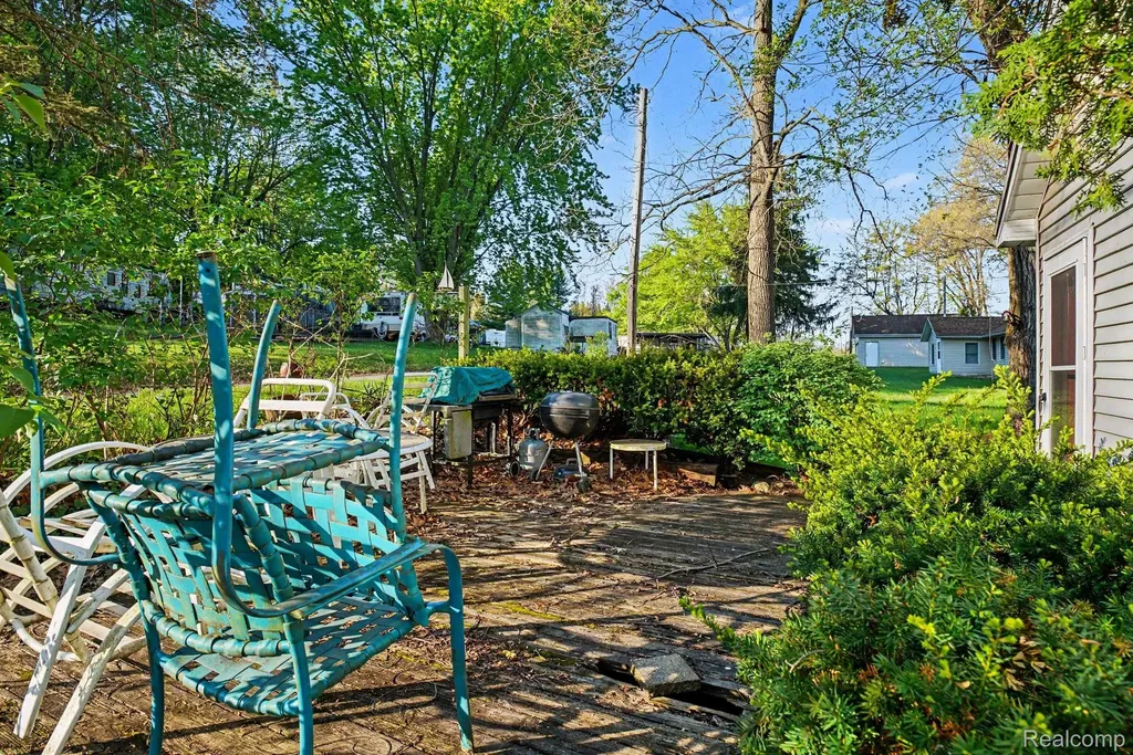 60800 Lilly Lake Drive Newberg Township MI 49061