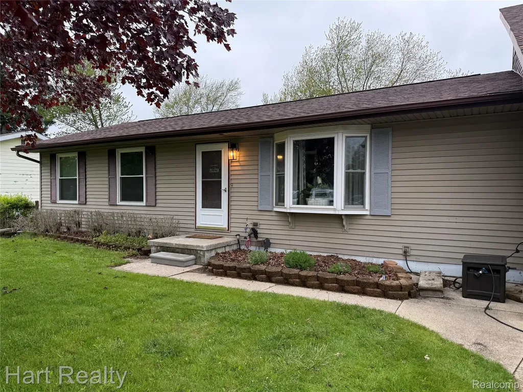 4094 3rd Street Brown City City MI 48416