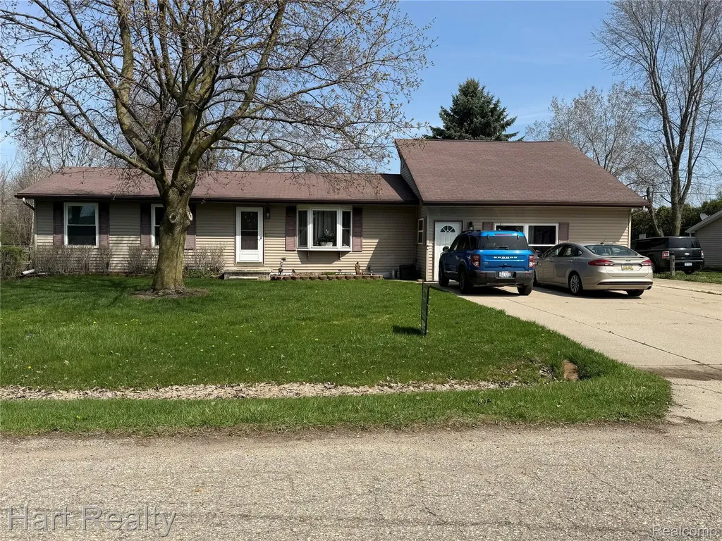 4094 3rd Street Brown City City MI 48416