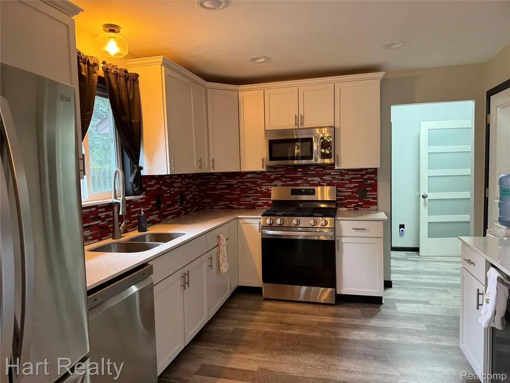 4094 3rd Street Brown City City MI 48416