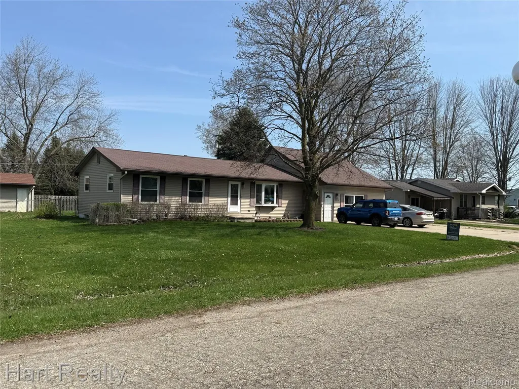 4094 3rd Street Brown City City MI 48416