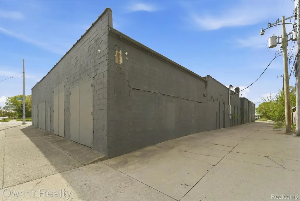 14927 Wyoming Avenue Detroit City MI 48238